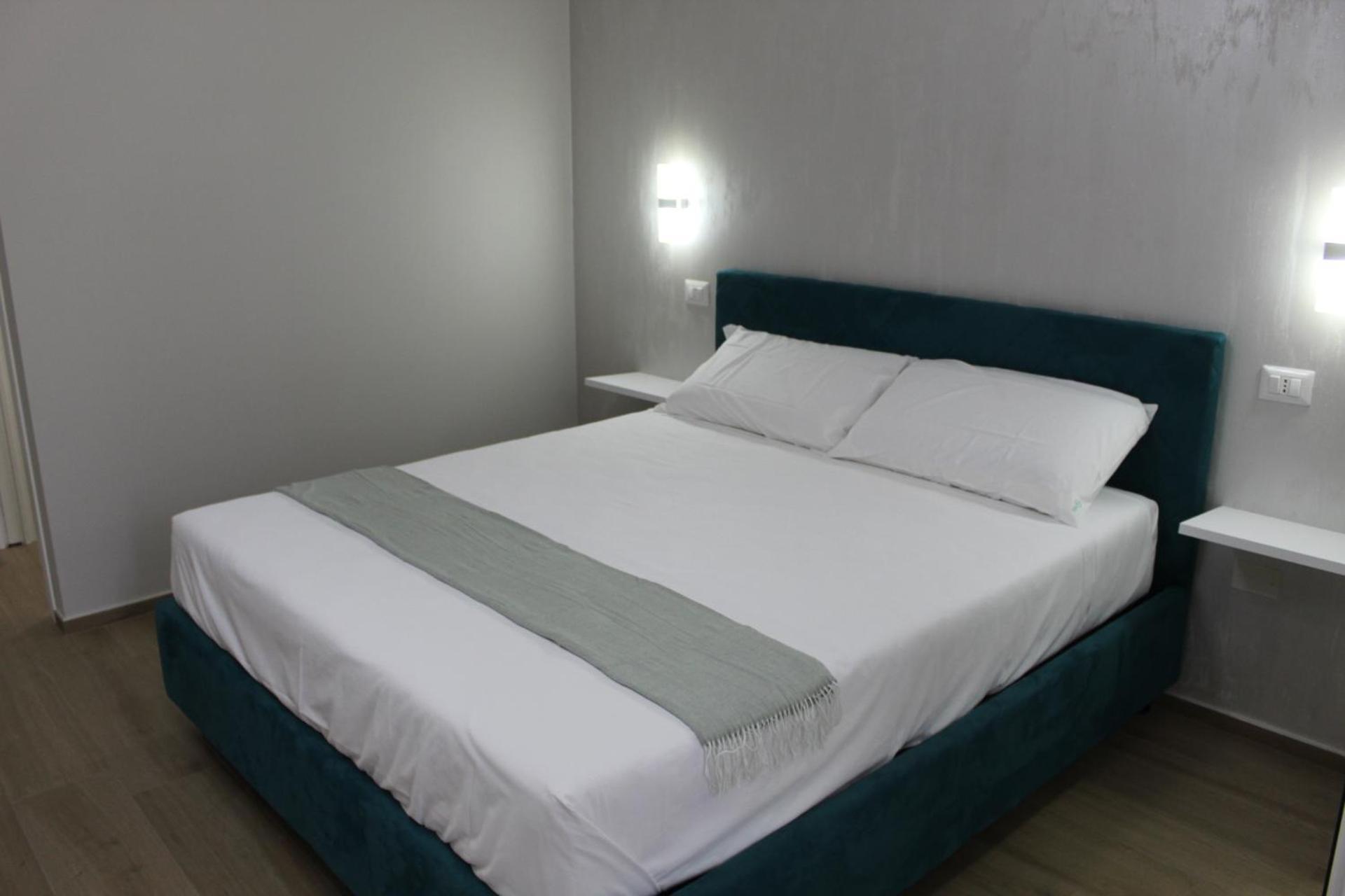 ליקאטה Lory Luxury B&B מראה חיצוני תמונה