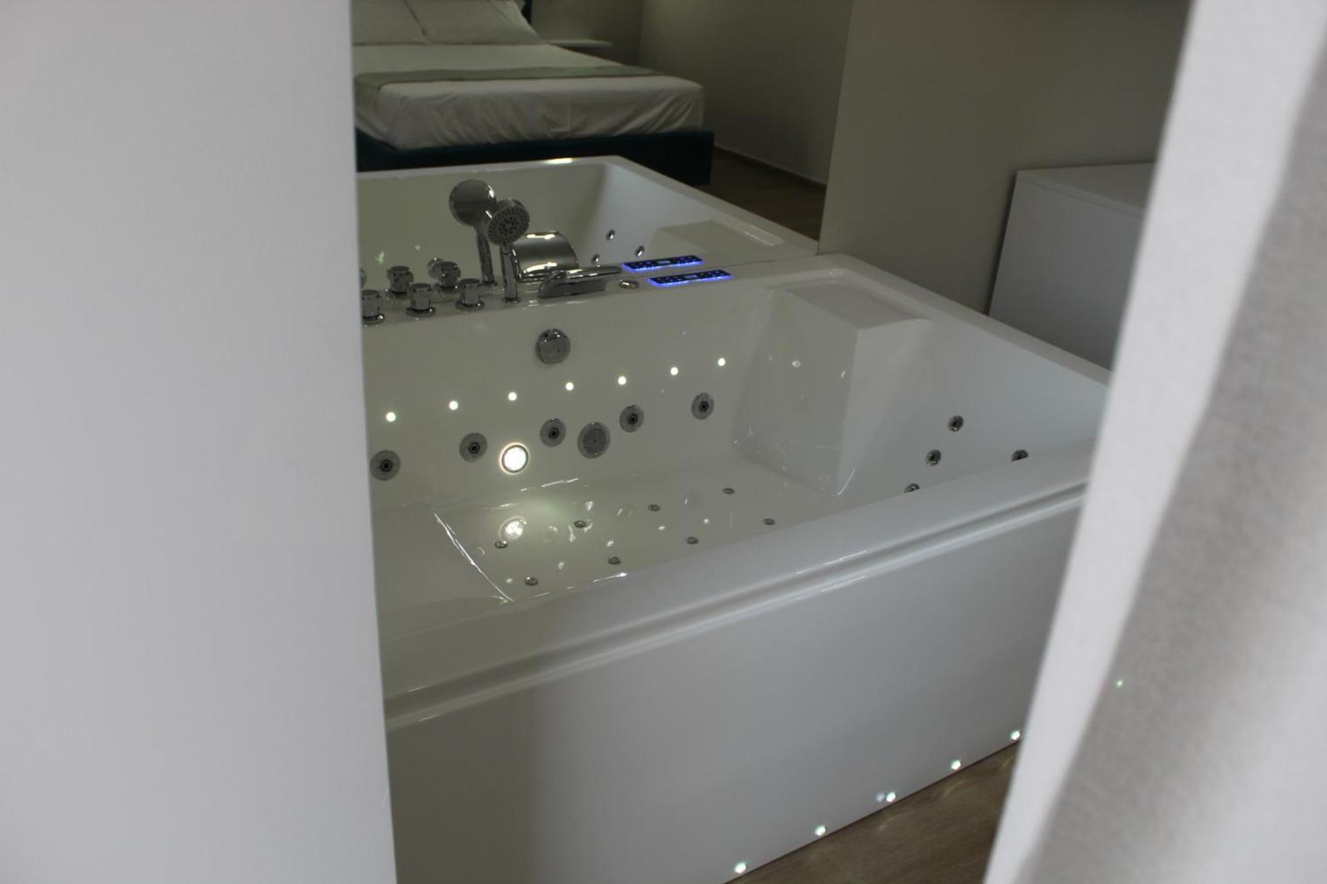 ליקאטה Lory Luxury B&B מראה חיצוני תמונה